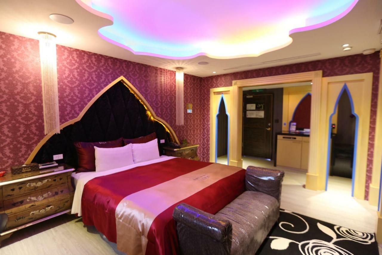 Yosemite Motel - Taiyuan Branch Taichung Esterno foto