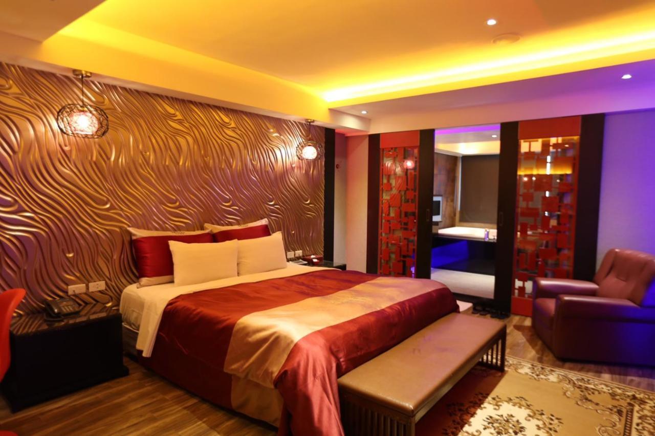 Yosemite Motel - Taiyuan Branch Taichung Esterno foto